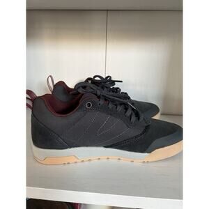 Evolv Cruzer Approach Shoes Women's Size 7.5 Climbing Hiking shoes